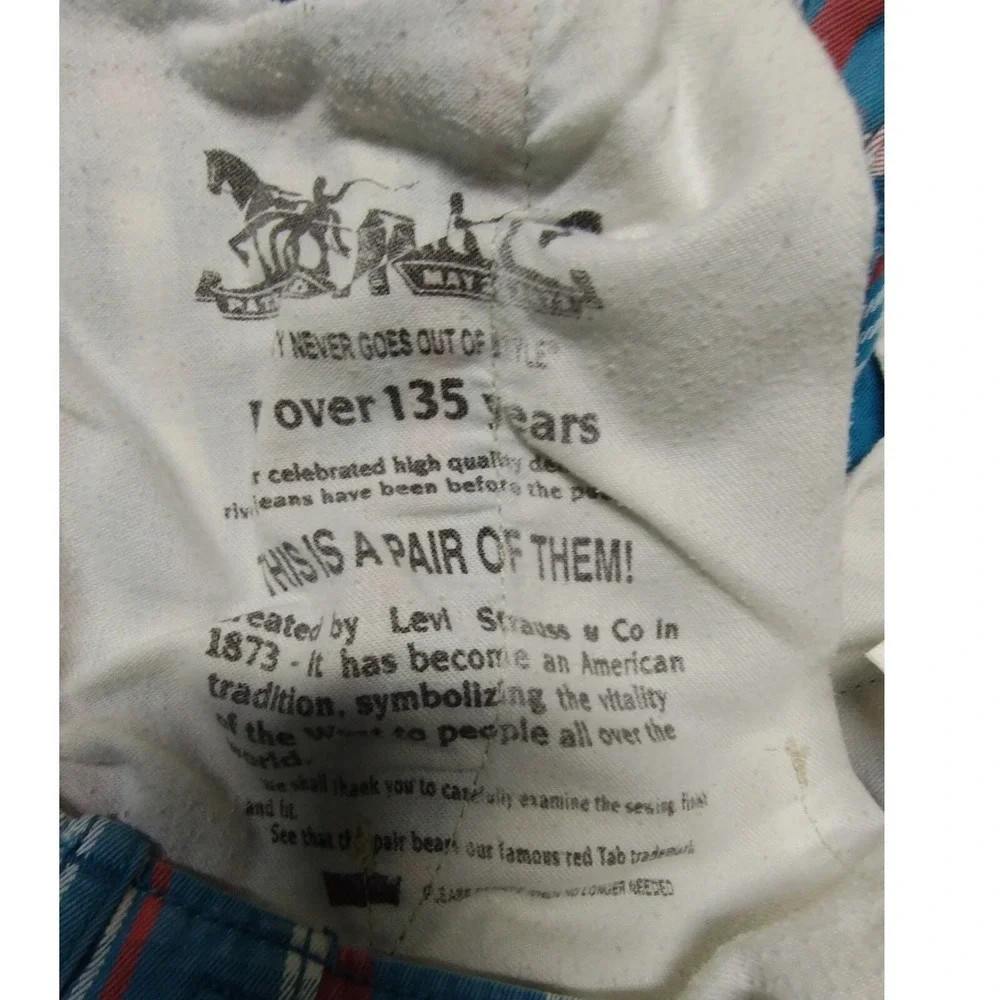 Levi Strauss & Co Plaid Shorts Men's W29 Blue Red White Flat Front Casual‎